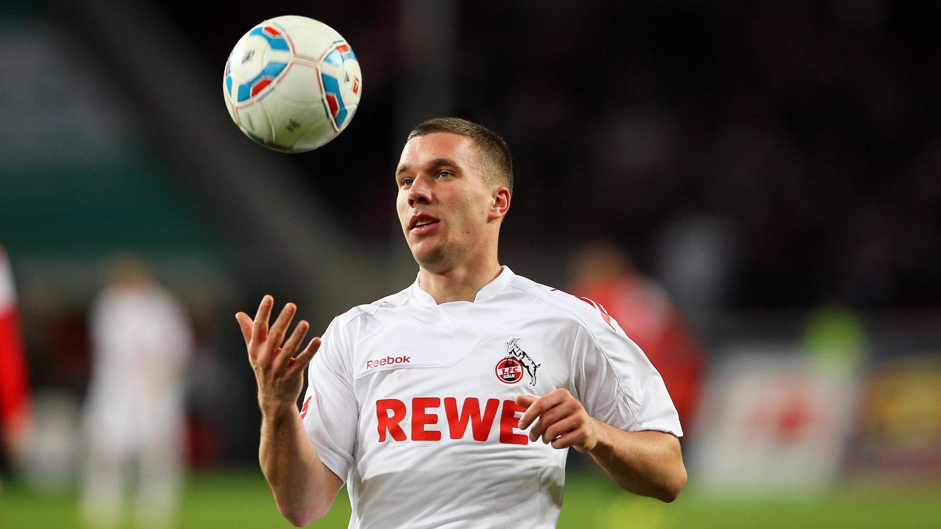 未来“足球天王”登上欧冠巅峰的秘密,今年足球冠军欧洲